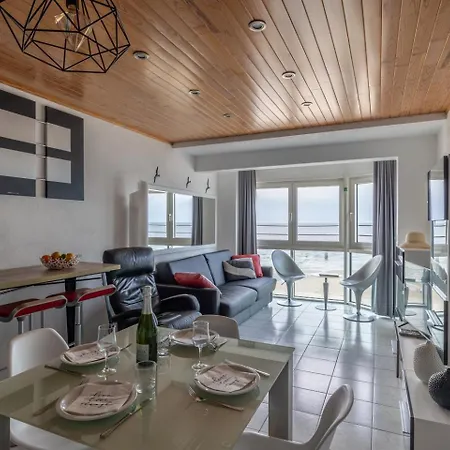 Bel Air - Modern With Seaview T8 *