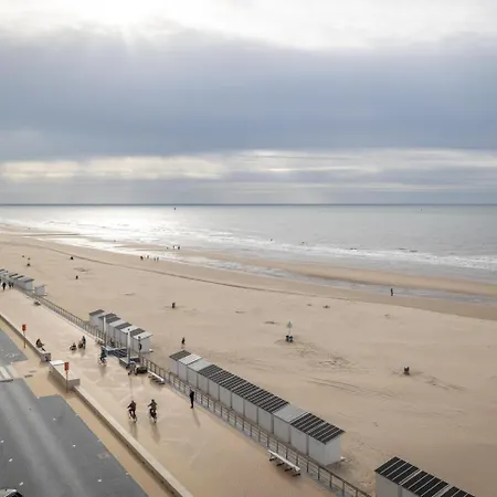 Bel Air - Modern With Seaview T8